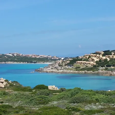 Bilocale Con Giardino Privato, Terrazza Vista Mare E Incantevoli Tramonti Sul Promontorio Di Capo Testa - Iun Q2226 *